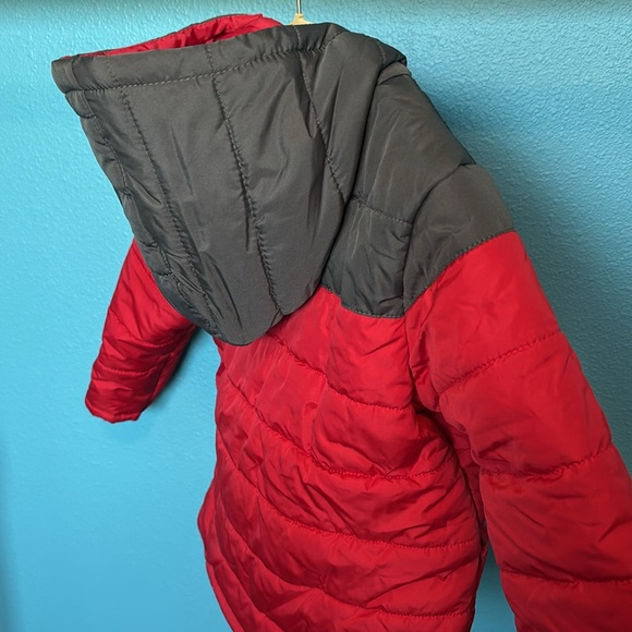 Gymboree boys jacket in red and gray - Picture 2 of 6